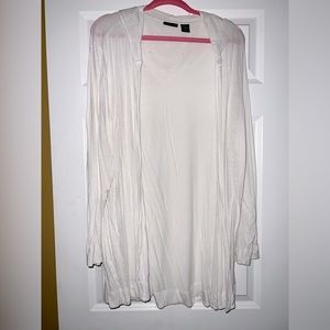 Women’s light weight cardigan